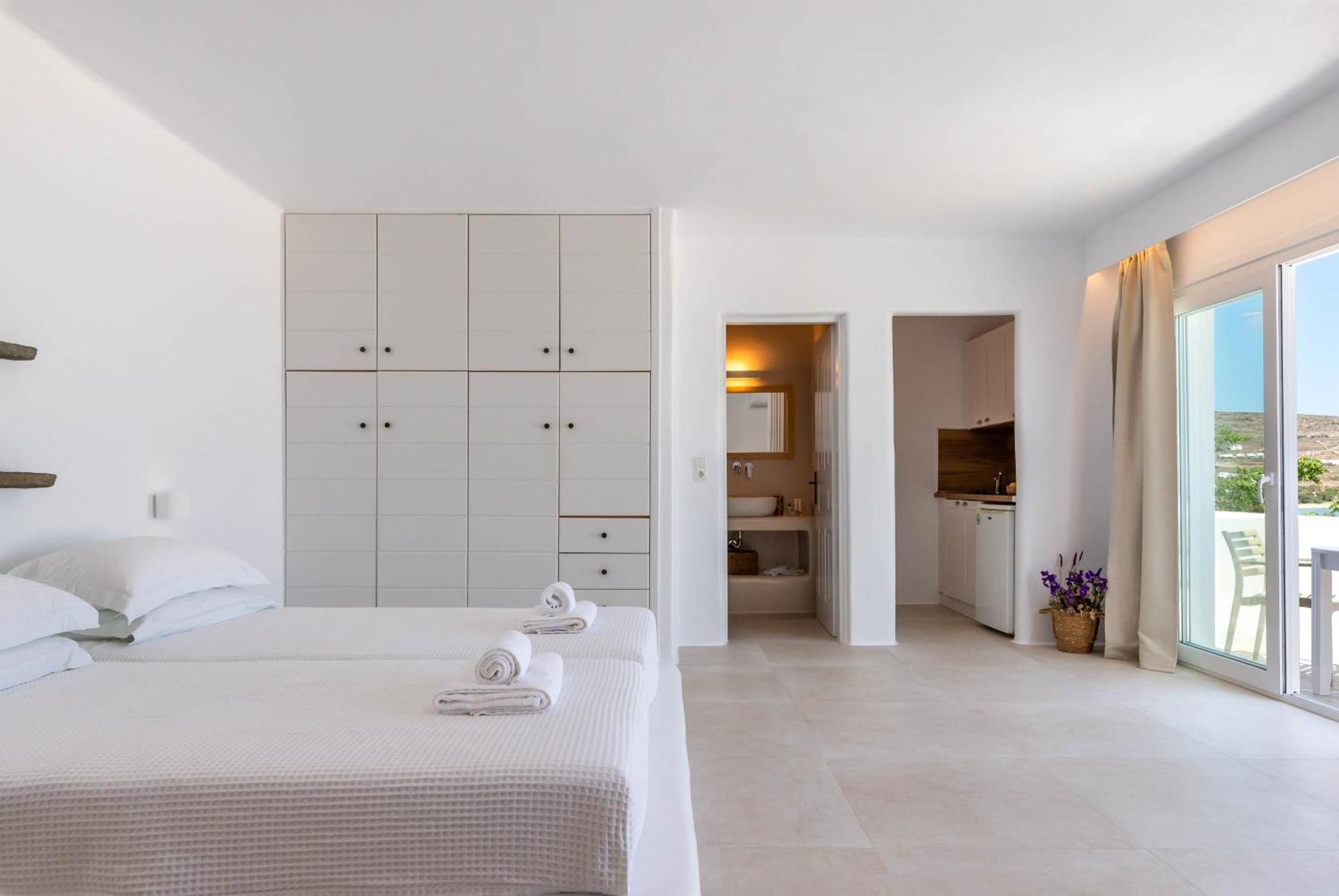 Cavos Lejlighedshotel Agios Sostis  Værelse billede