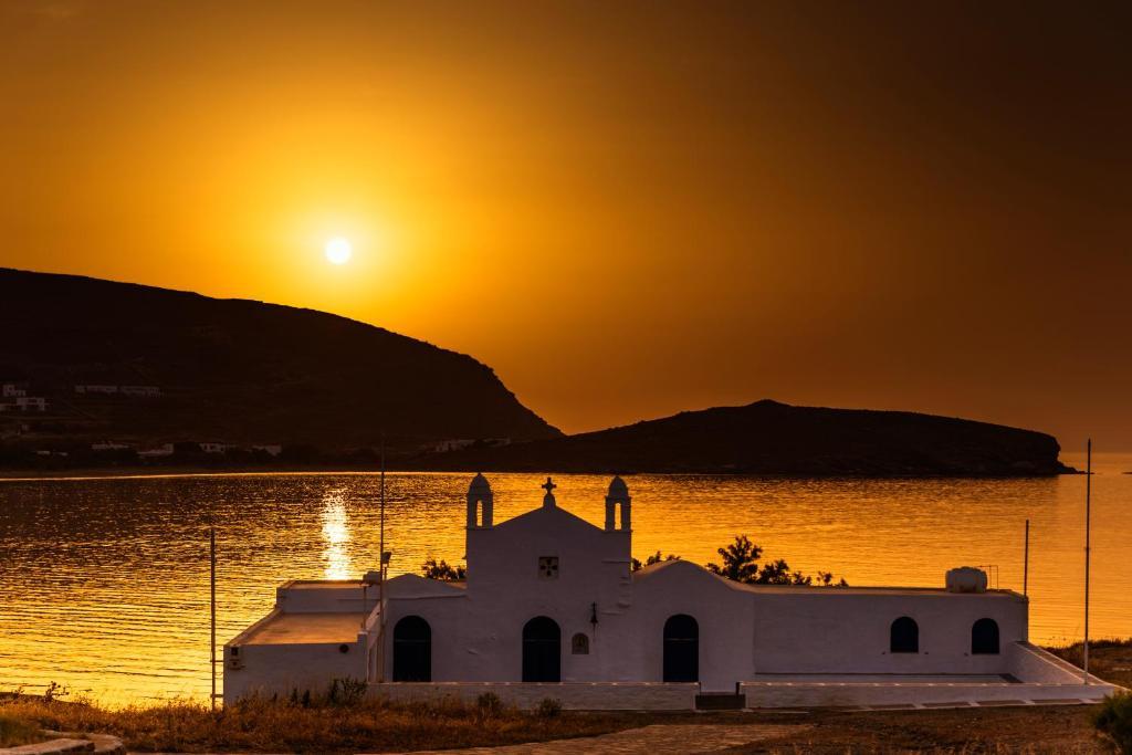 Cavos Lejlighedshotel Agios Sostis  Eksteriør billede